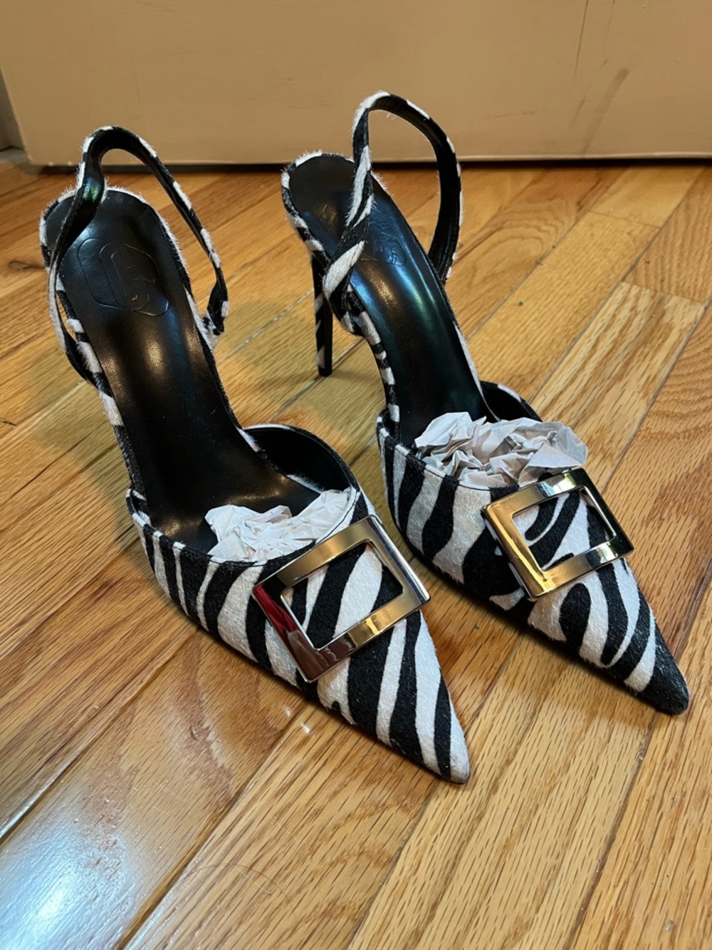 NWT SHEIN Black and White Zebra-Print Pointed Slingback Heels with Buckle